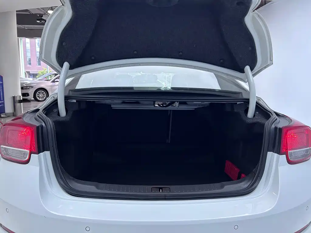 Chevrolet Malibu 2012 2.0L Automatic Comfort Edition