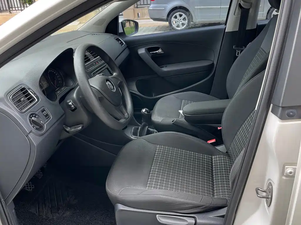 Volkswagen Polo 2014 1.4L Comfortline Automatic