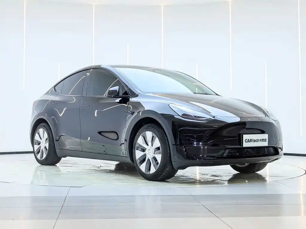 Tesla Model Y 2022 RWD
