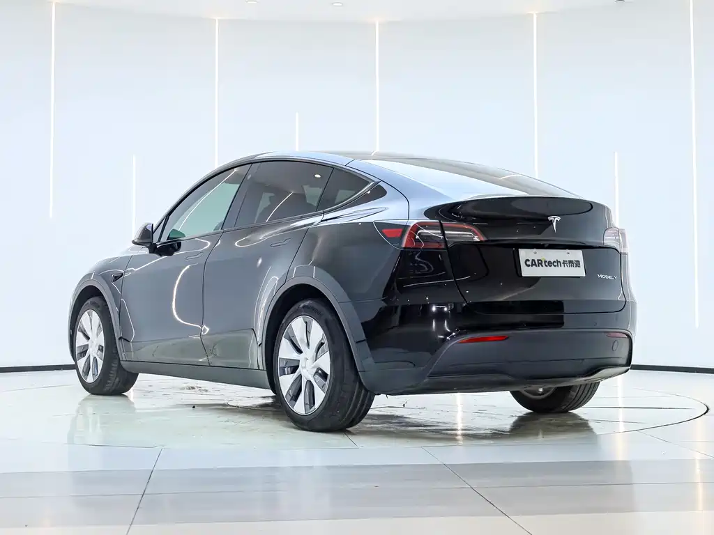 Tesla Model Y 2022 RWD