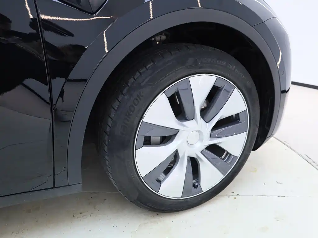Tesla Model Y 2022 RWD