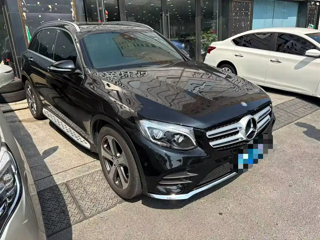 Mercedes-Benz GLC 300 4MATIC