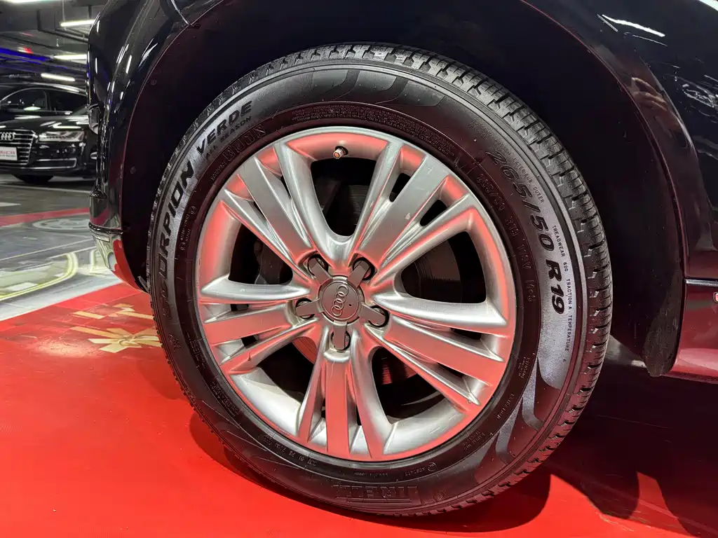 Audi Q7 2010 3.6 FSI quattro Luxury Edition