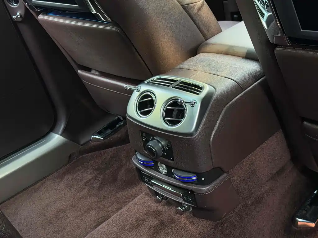 Ghost 2014 6.6T Extended Wheelbase