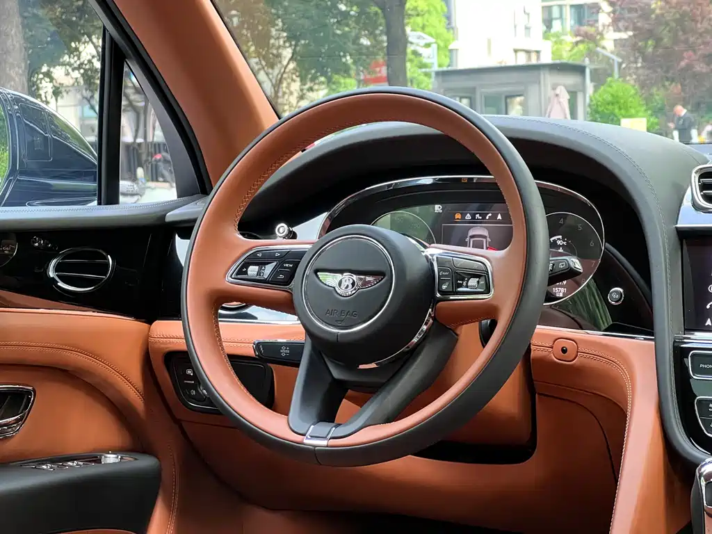 Bentley Bentayga 2022 4.0T V8