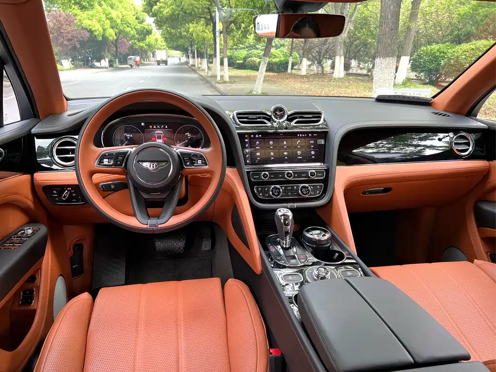 Bentley Bentayga 2022 4.0T V8
