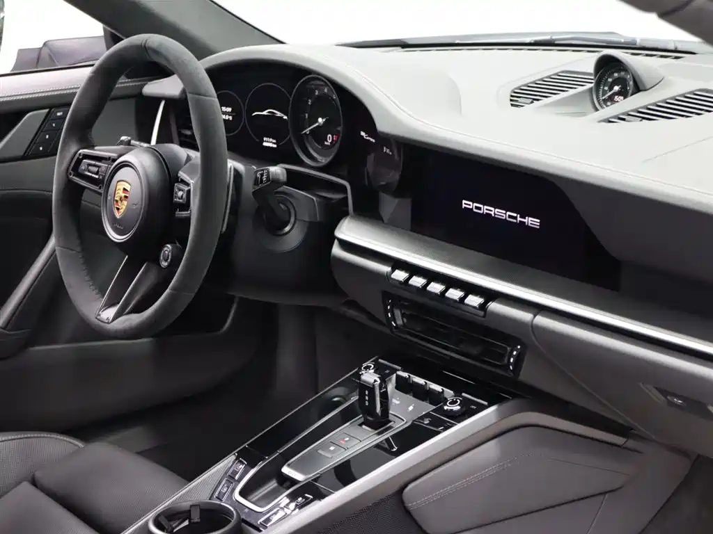 Porsche 911 2023 Carrera 3.0T