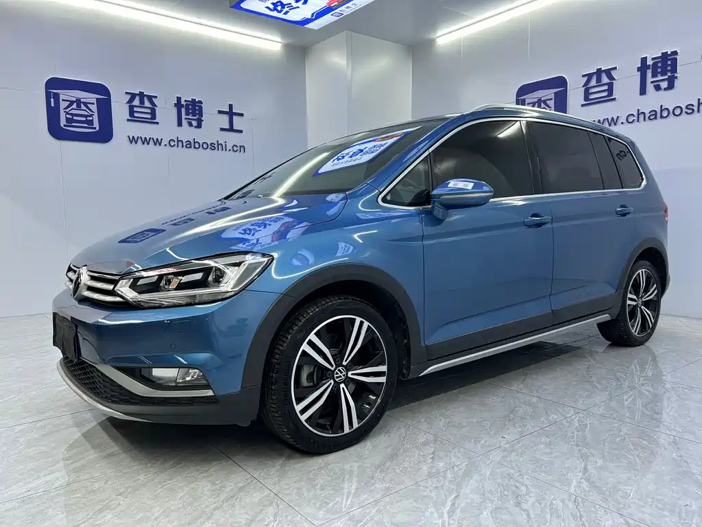 Volkswagen Touran L 280 TSI DSG Cross 7-Seater 2021