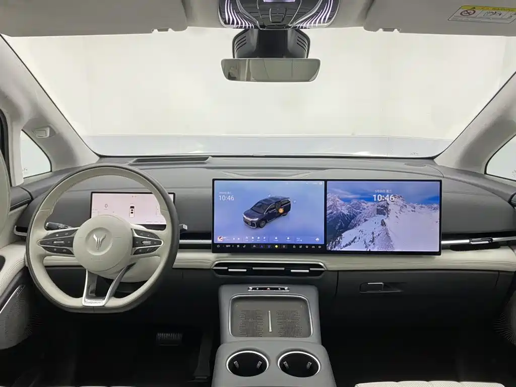 Voyah Dreamer 2025 PHEV AWD Flagship Kunpeng Edition