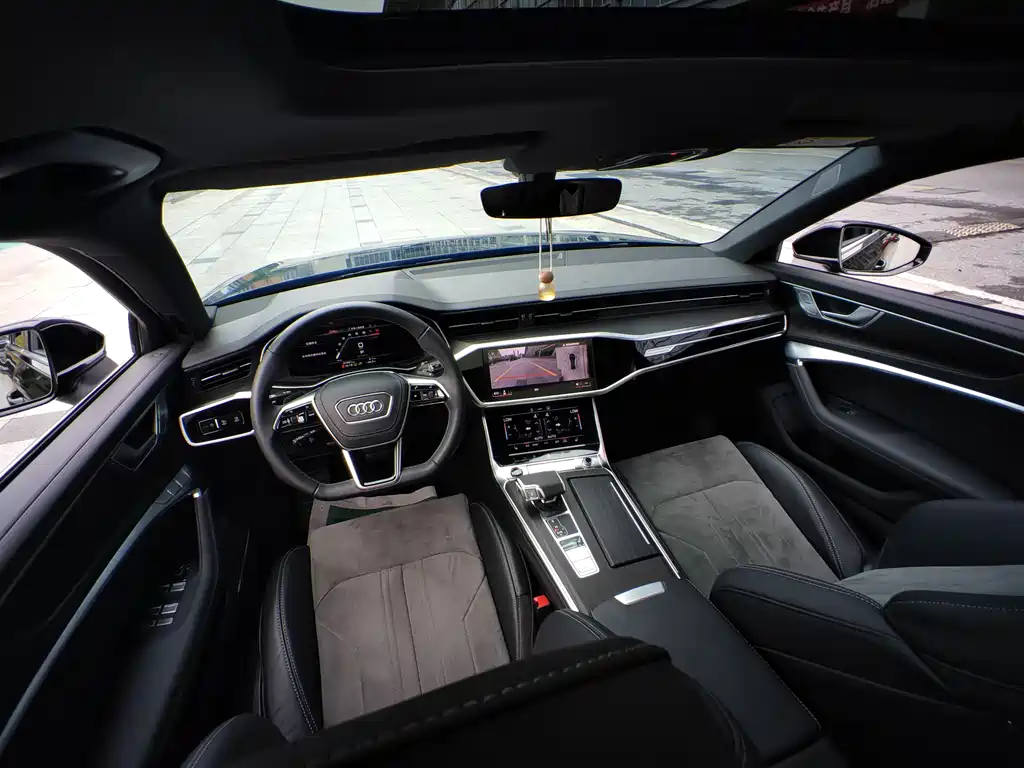 Audi A6L 2024 45 TFSI quattro Select Elegant Edition