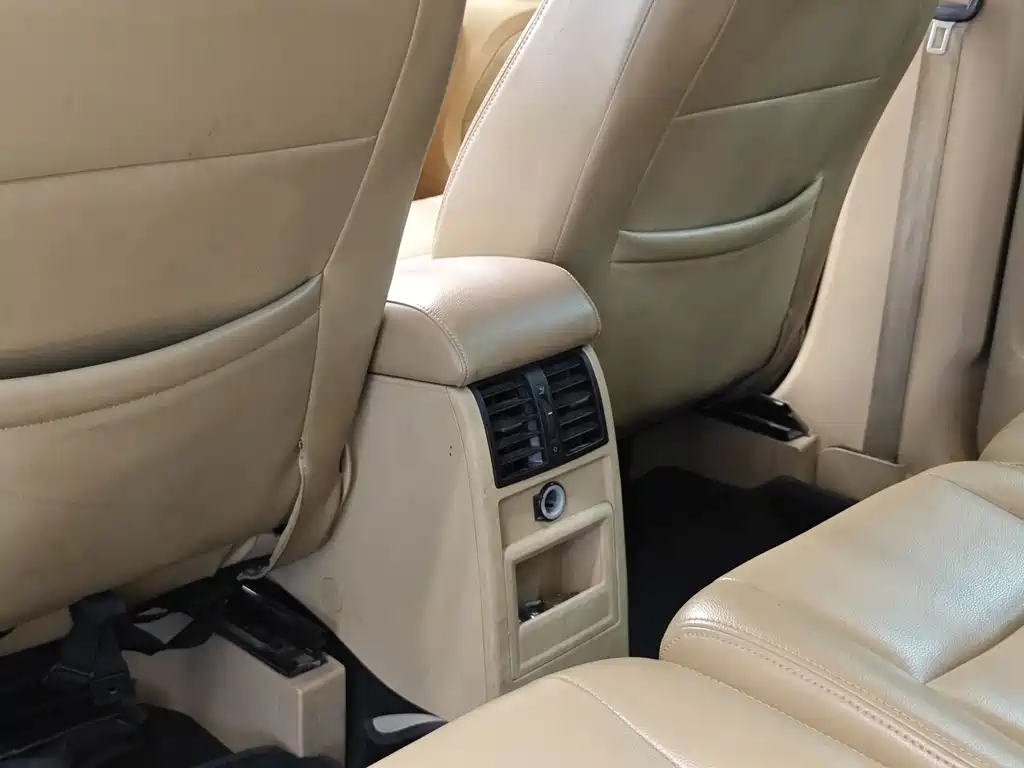 Volkswagen Touran 2011 1.4T Manual Zhishang Edition 5-seater