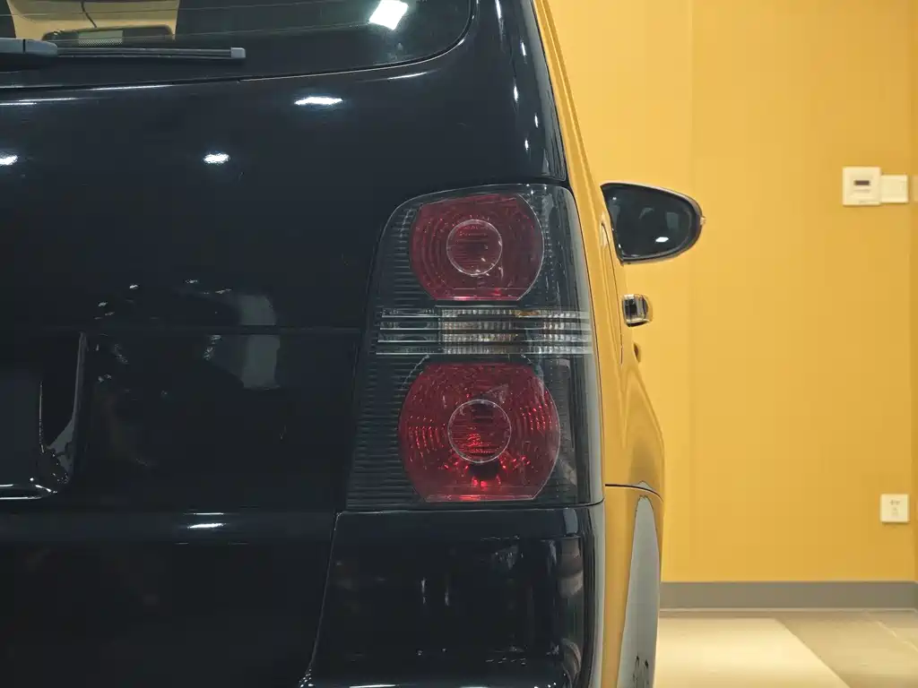 Volkswagen Touran 2011 1.4T Manual Zhishang Edition 5-seater