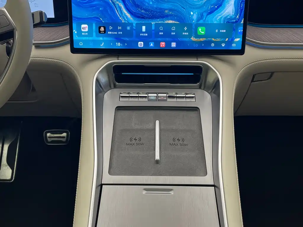Denza N9 2025 Flagship