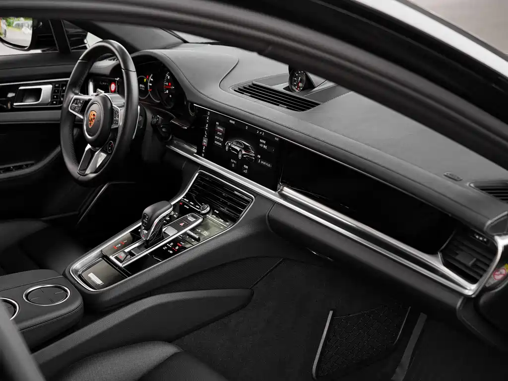 Porsche Panamera 4 Sport Turismo 3.0T