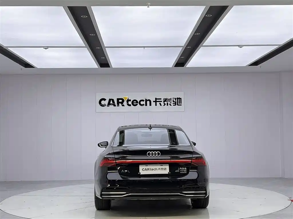 Audi A7L 2024 45 TFSI quattro Luxury