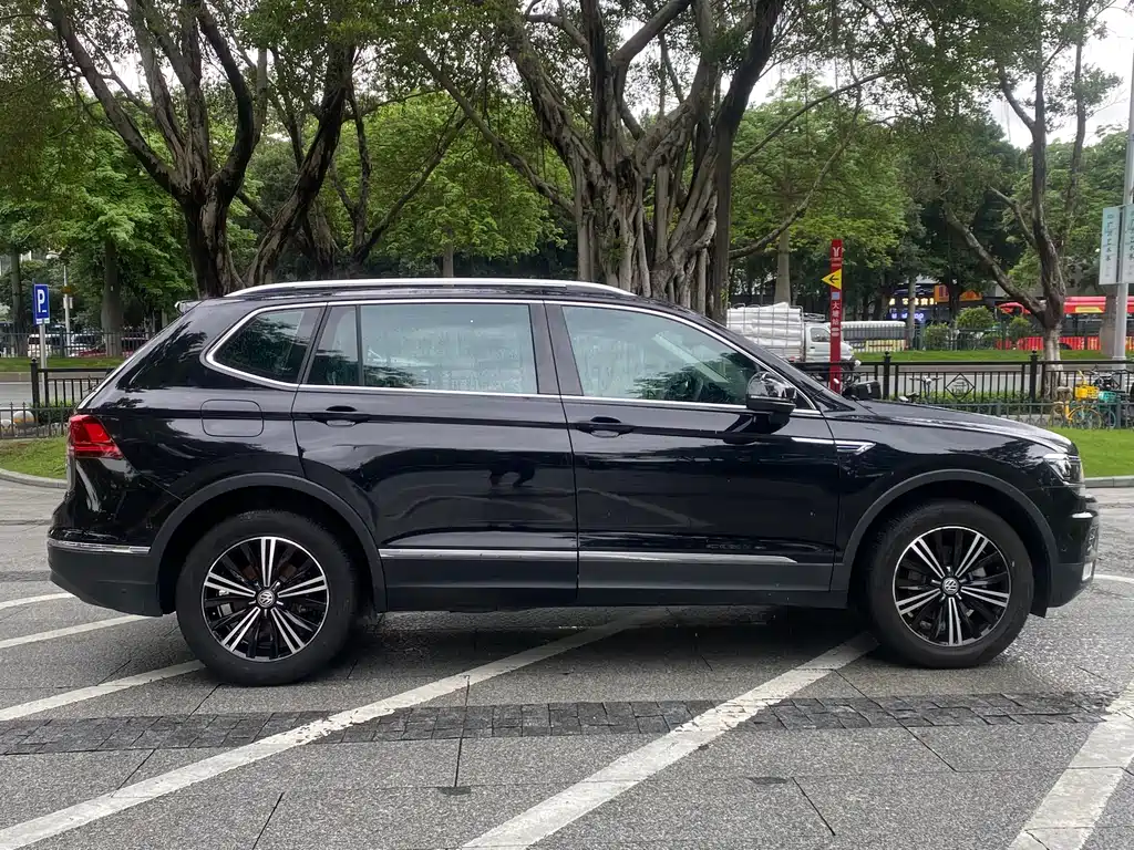 Tiguan L 2018 Facelift 330TSI Automatic FWD Flagship Edition