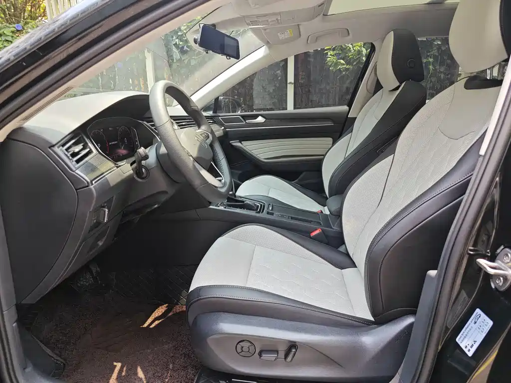 Magotan 2026 30 Million Edition 380TSI DSG Luxury