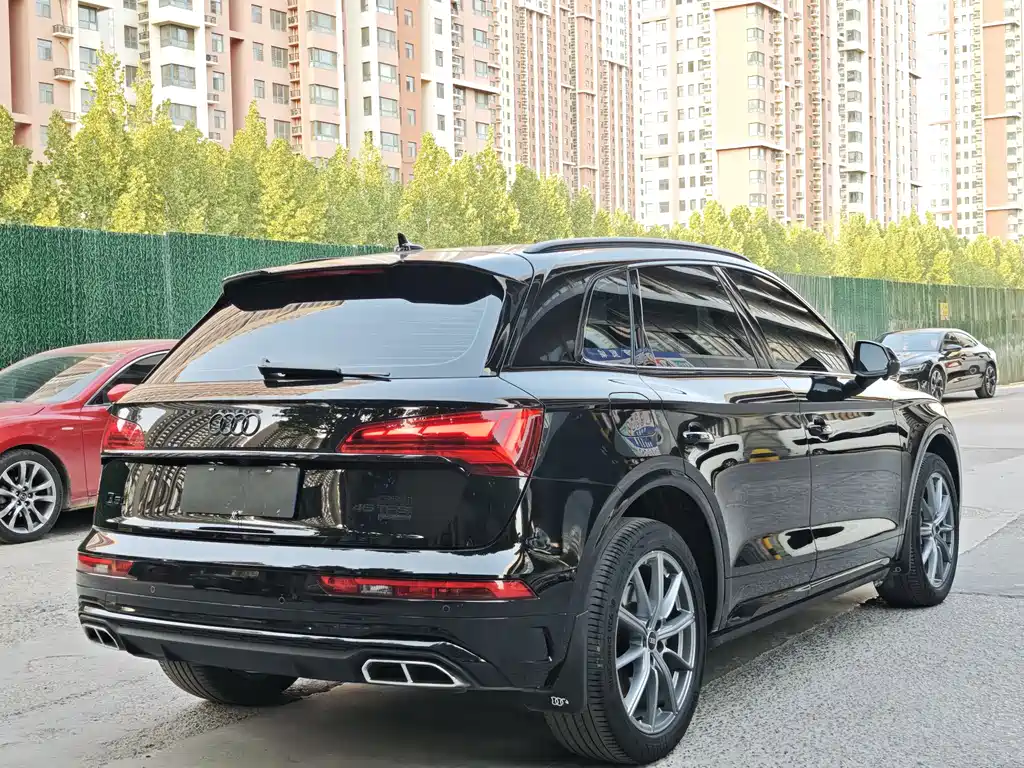 Audi Q5L 2023 40T Premium Dynamic