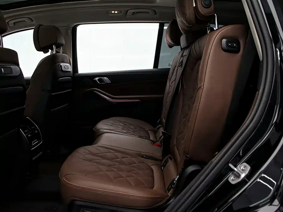 BMW X7 xDrive40i