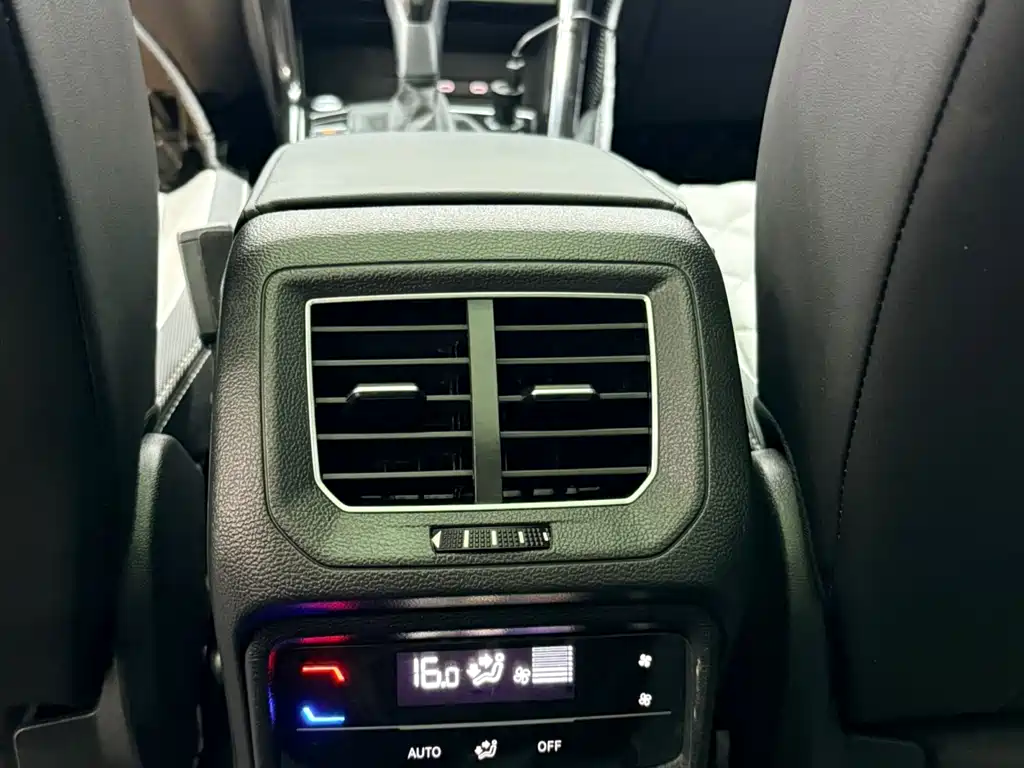 Tayron 2024 330TSI FWD Luxury Plus Advanced Edition