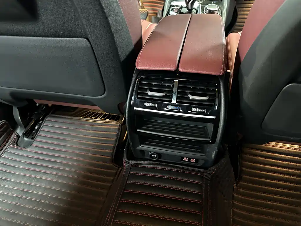 BMW 5 Series 2022 Facelift II 525Li M Sport Package