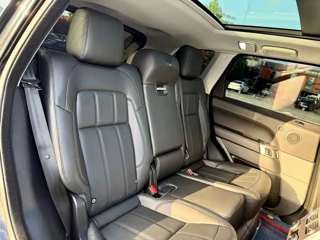 Range Rover Sport 2018 3.0 SC V6 HSE Dynamic