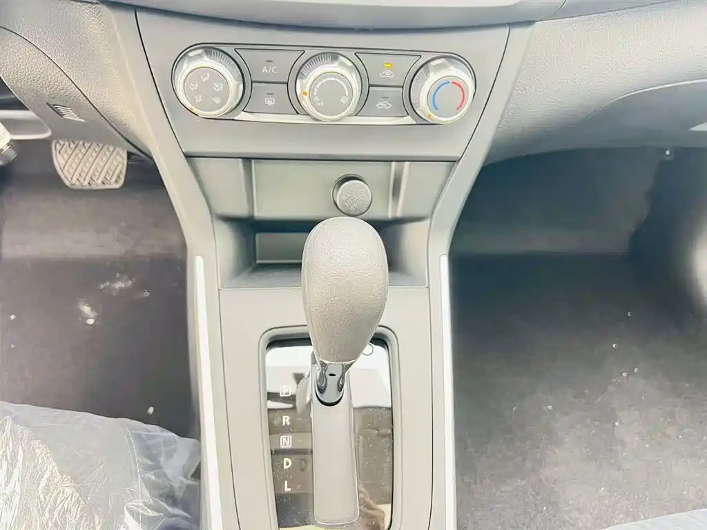 Nissan Sylphy 2024 Classic 1.6XE CVT Comfort