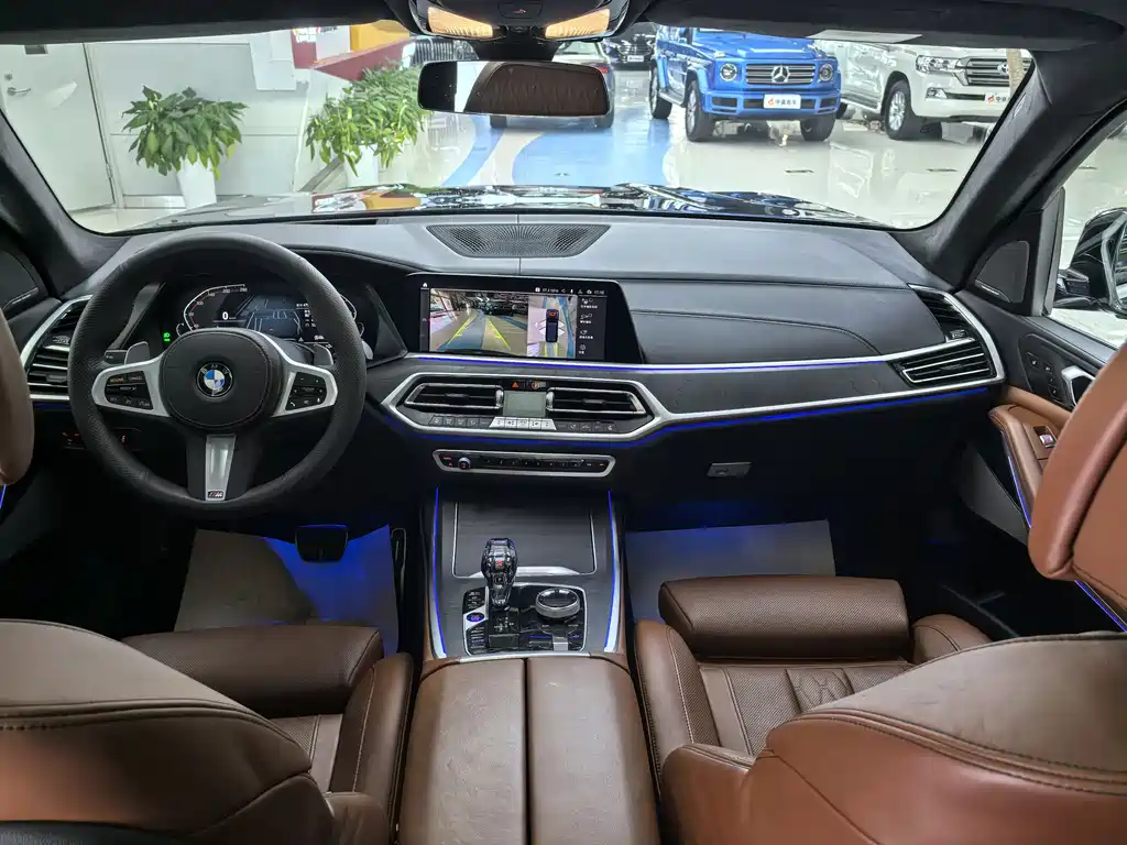 BMW X7 2022 xDrive40i Exclusive M Sport Package