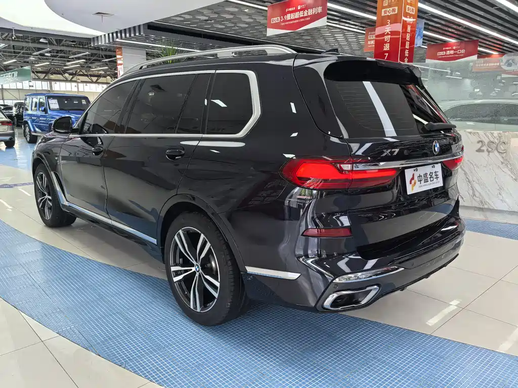 BMW X7 2022 xDrive40i Exclusive M Sport Package