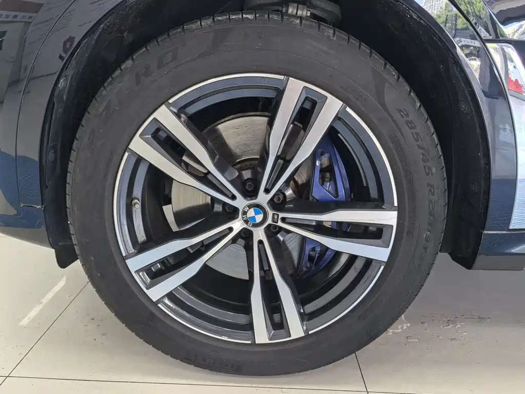 BMW X7 2022 xDrive40i Exclusive M Sport Package