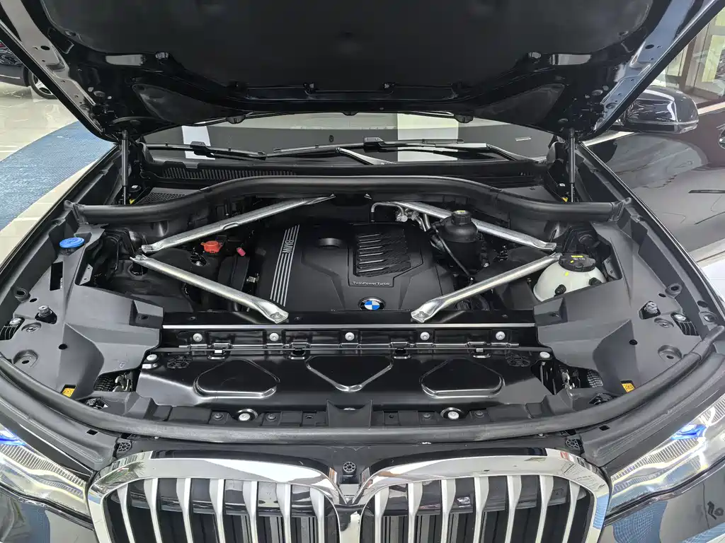 BMW X7 2022 xDrive40i Exclusive M Sport Package