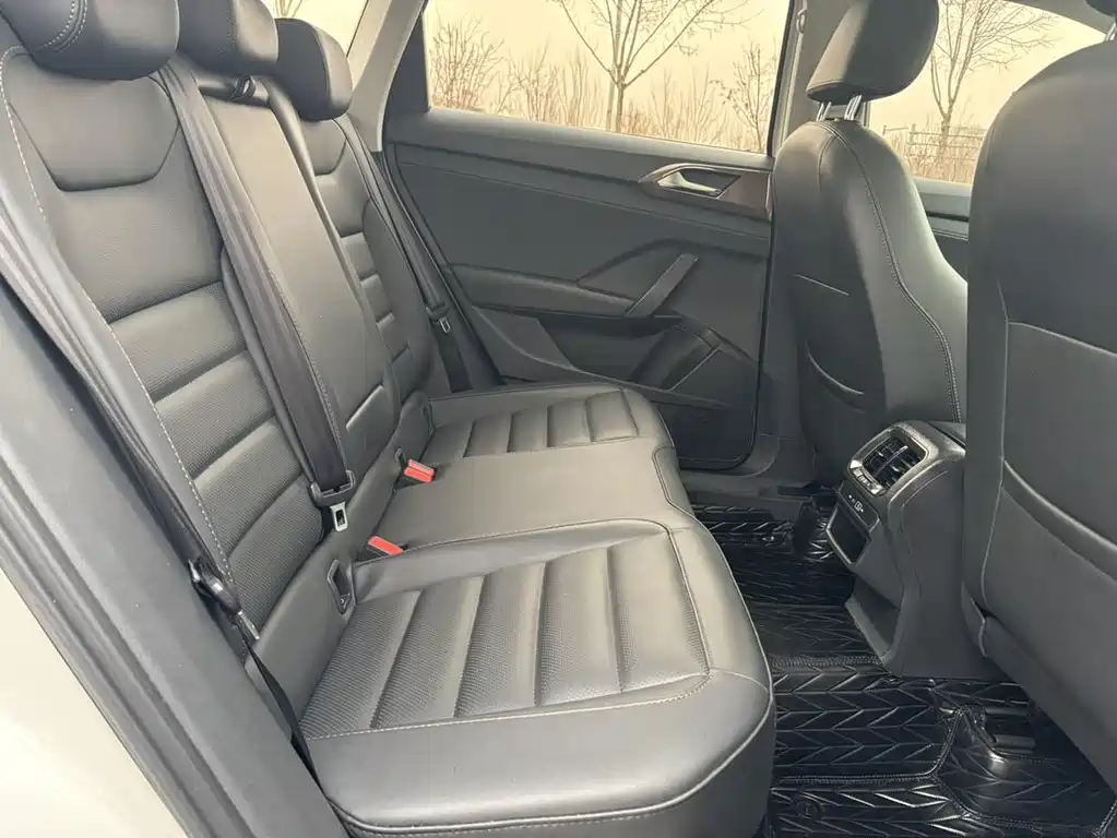 Volkswagen Tharu 2022 280TSI 2WD Luxury