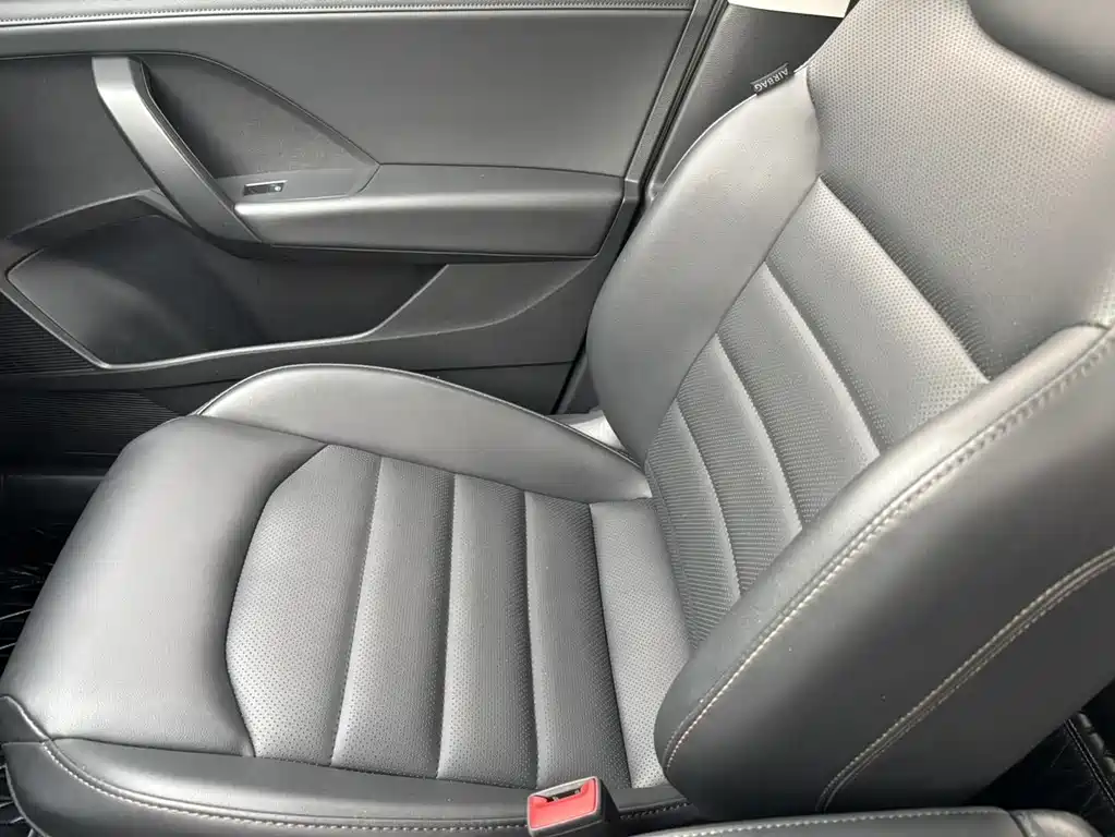 Volkswagen Tharu 2022 280TSI 2WD Luxury