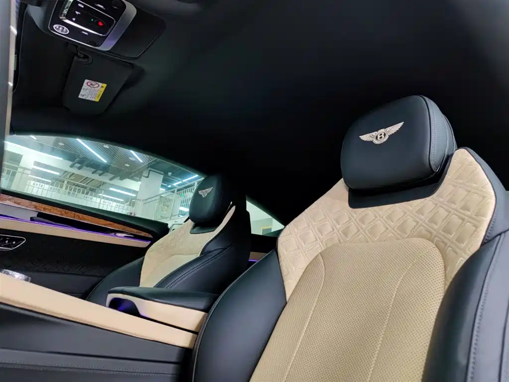Bentley Continental GT 2018 6.0T W12