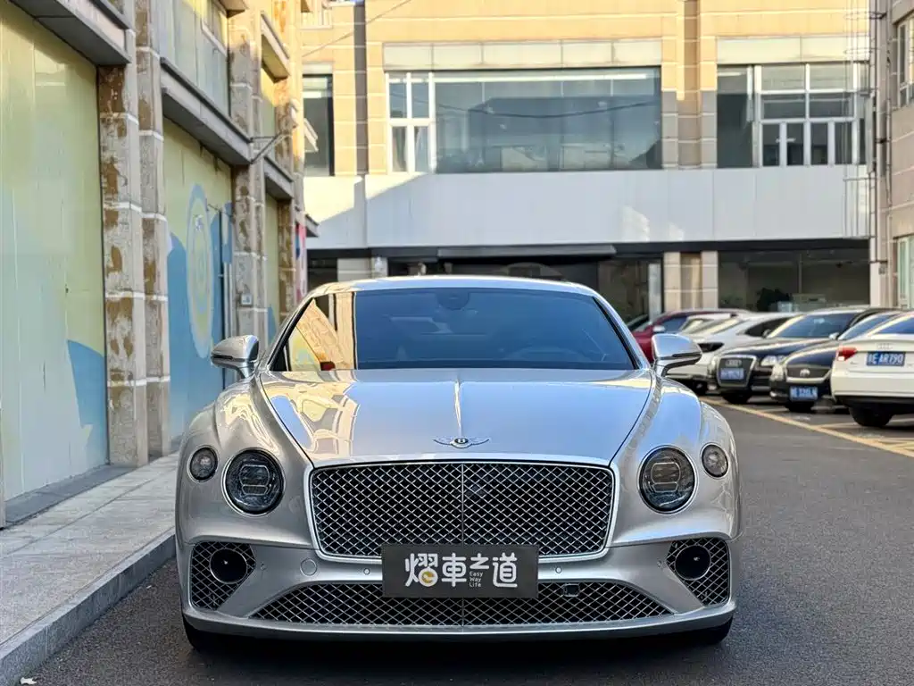Bentley Continental GT 2018 6.0T W12