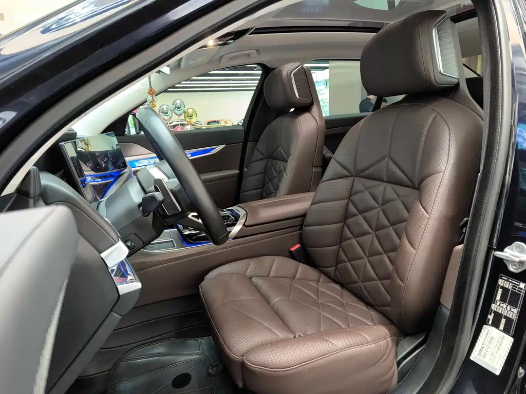 BMW 7 Series 2023 740Li Leading Edition M Sport Package