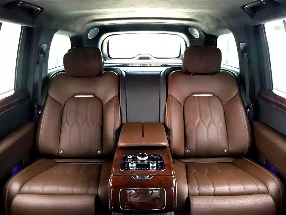 Hongqi Jin Kuihua Guoyao 2022 4.0T Zunjue Flagship Edition 4-Seater