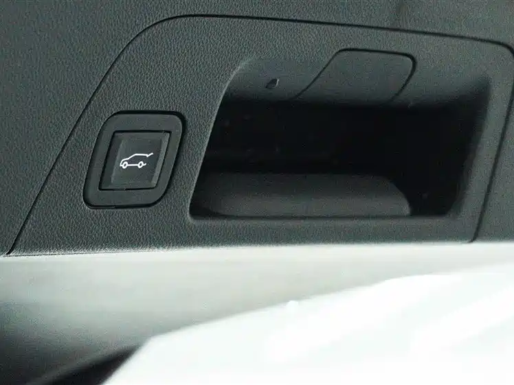 Buick Envision Plus 2024 28T 2WD Premium Edition