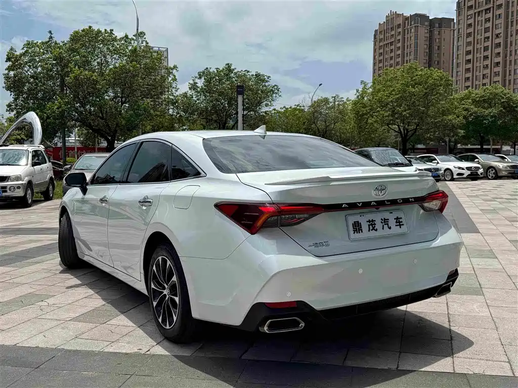 Avalon 2022 2.5L Luxury Edition