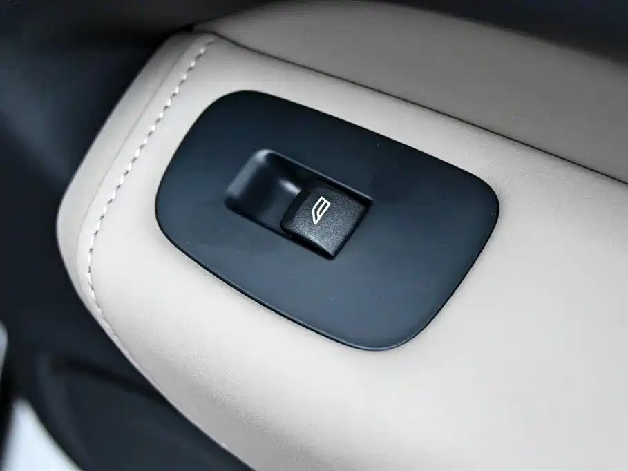 Volvo XC60 2026 B5 AWD Inscription