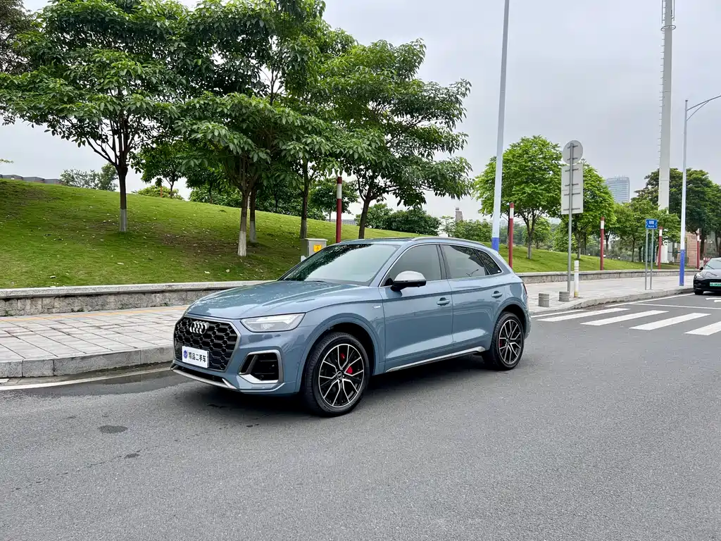 Audi Q5L 40 TFSI RS Line Edition