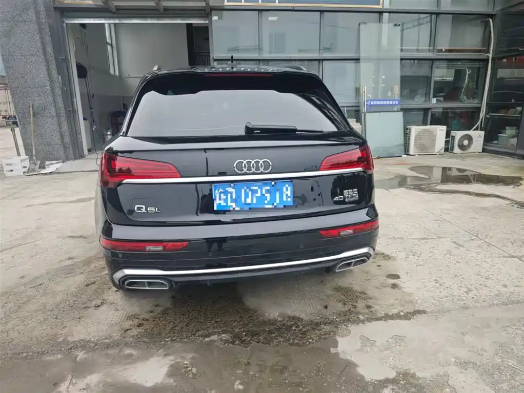 Audi Q5L 2022 Facelift 40T Luxury Dynamic Edition