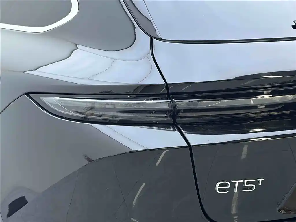 NIO ET5T 2025 75kWh Touring