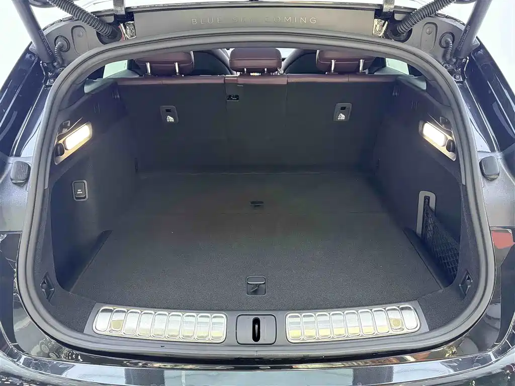 NIO ET5T 2025 75kWh Touring