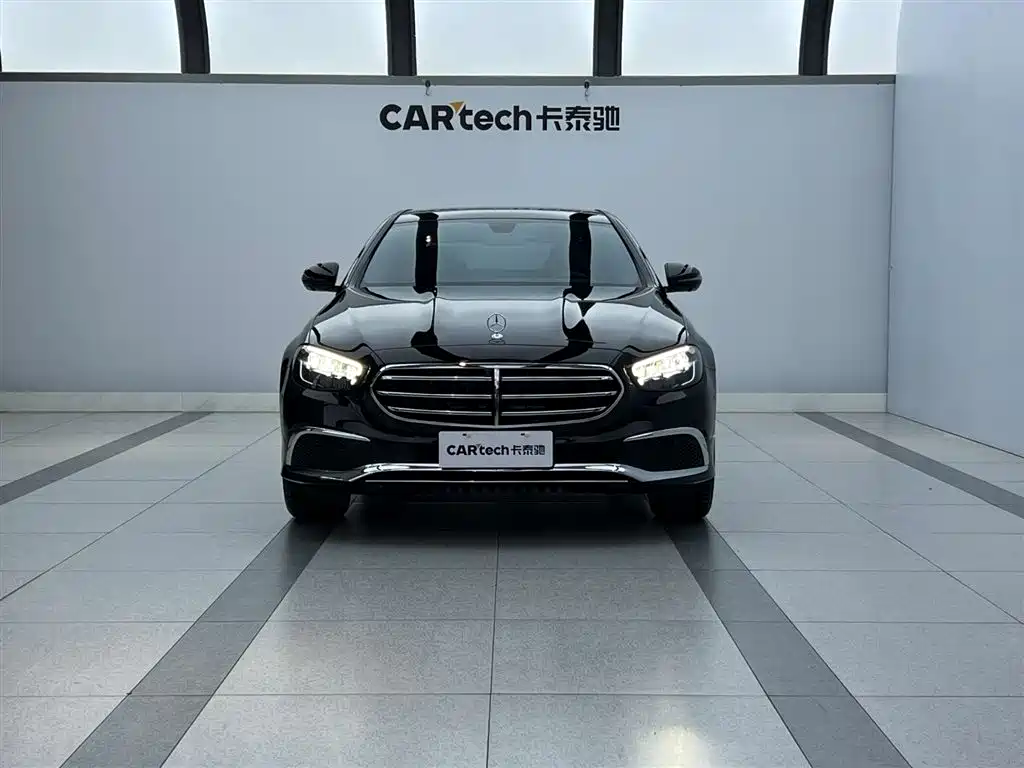 Mercedes-Benz E 300 L Sport Luxury 2021