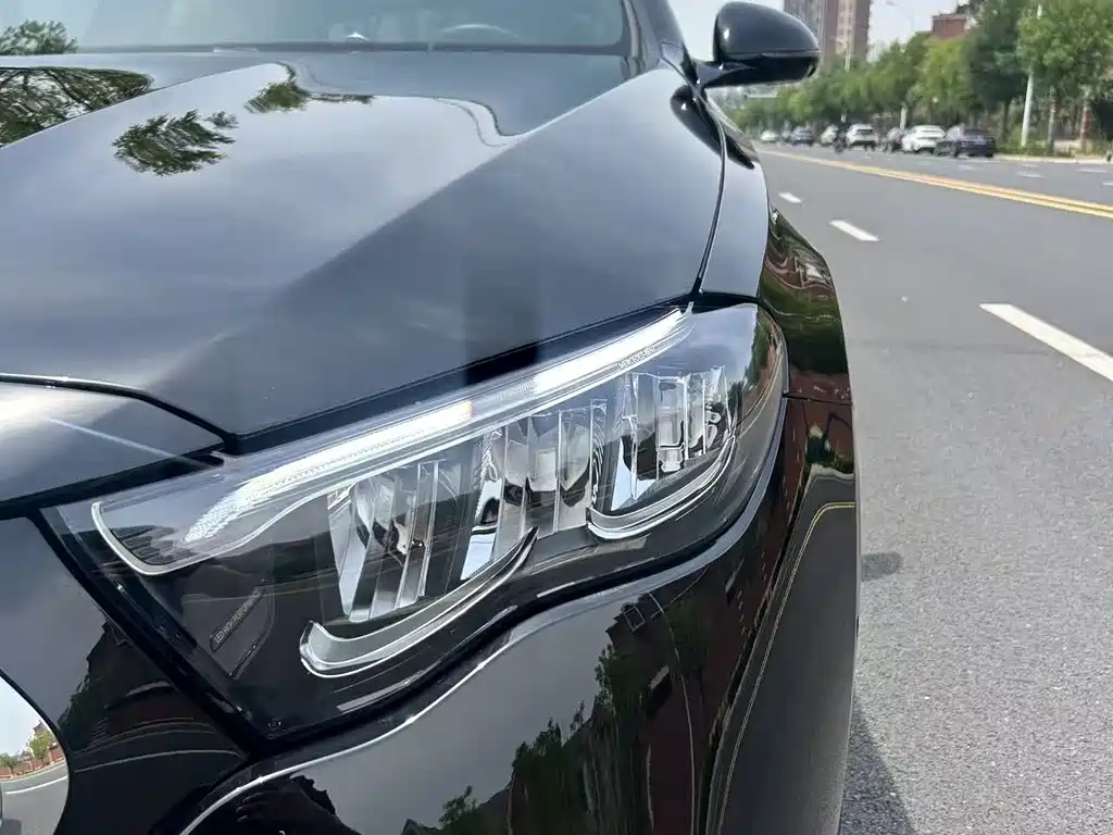 Mercedes-Benz E-Class 2025 E 300 L Luxury