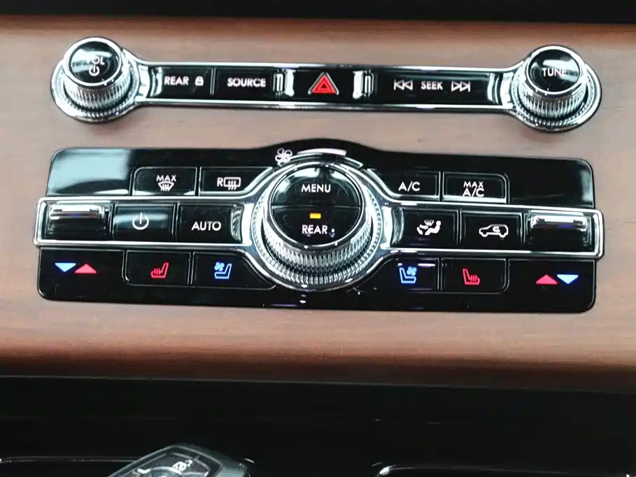 Lincoln Aviator 2023 3.0T V6 AWD Reserve Edition 6-Seater