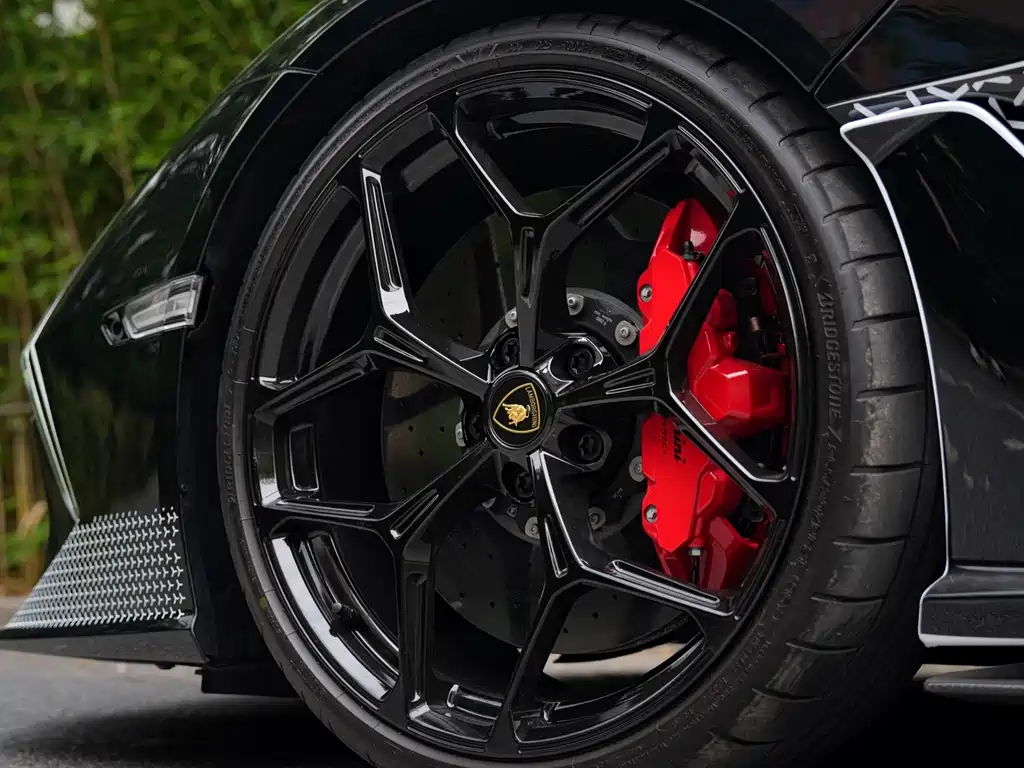 Lamborghini Revuelto 2023 6.5L PHEV Standard