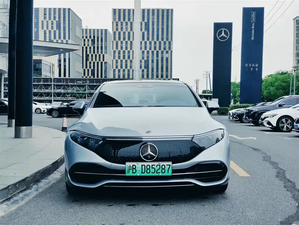 Mercedes-Benz EQS 450+