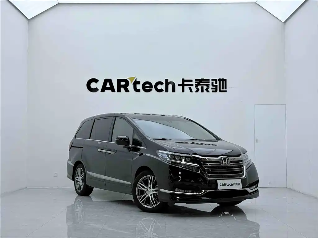 Honda Elysion 2019 2.0L Hybrid Supreme